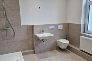 3 Zimmer Wohnung in Hannover-Davenstedt mit 90 m² Wohnfläche – Erhartstr 8, 30455 Davenstedt, Hannover – Vorschaubild 1
