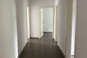 Sehr schöne 2-Zimmerwohnung mit Wannenbad, Balkon und tollem Hausgarten!! – Geibelstraße 16, 9127 Gablenz, Chemnitz – Vorschaubild 9