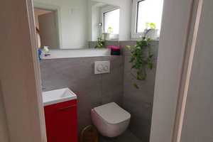 Charmantes Einfamilienhaus mit Einliegerwohnung und Energieeffizienz in bevorzugter Lage – Ludwigsburg (Kreis) – Vorschaubild 6