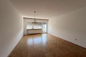 Wohnen mit Charakter: 2-Zimmer-Wohnung in Augsburg-Oberhausen – Donauwörther Straße 122d, 86154 Oberhausen-Nord, Augsburg – Vorschaubild 2