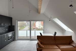 Charmante 3-Zimmer-Dachgeschosswohnung mit Balkon – Die vollständige Adresse der Immobilie erhältst du vom Anbieter., 71672 Marbach am Neckar – Vorschaubild 3