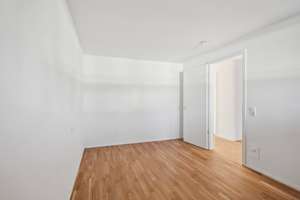 Gemütliche 3-Zimmer-Wohnung in Pforzheim Weststadt ! – Tunnelstraße 36, 75172 Weststadt, Pforzheim – Vorschaubild 5