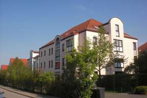 ++ Charmante geräumige 3-Raumwohnung mit Terrasse und TG-Stellplatz in Dresden Seidnitz Dobritz ++ – Die vollständige Adresse der Immobilie erhältst du vom Anbieter., 1237 Seidnitz/Dobritz, Dresden – Vorschaubild 9
