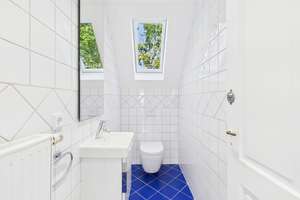 Ruhig gelegene 3,5-Zimmer-Dachgeschosswohnung mit grandioser Dachterrasse nahe dem Stadtwald – Die vollständige Adresse der Immobilie erhältst du vom Anbieter., 65193 Nordost, Wiesbaden – Vorschaubild 10
