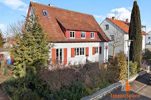 Ihr Traum vom Wohnen - charmantes EFH inkl. Studio, Garage und Garten mit eigenem See und Badedeck – Die vollständige Adresse der Immobilie erhältst du vom Anbieter., 73568 Durlangen – Vorschaubild 1