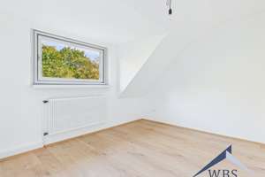 Frisch sanierte 3-Zimmer-Dachgeschosswohnung mit großzügiger Wohnküche und Gemeinschaftsgarten – Halfmannswiese 63, 44879 Dahlhausen, Bochum – Vorschaubild 8