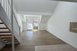Frisch renovierte 3,5-Zimmer-Maisonettewohnung im Dachgeschoss mit Balkon – Franz-Lehar-Weg 6, 76448 Durmersheim – Vorschaubild 5
