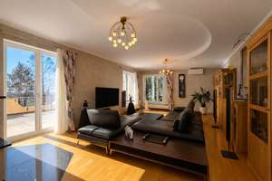 Ihr Anwesen mit 2 Panoramaterrassen, Pool und Sauna. Gehoben Wohnen in Schauenburg! – Die vollständige Adresse der Immobilie erhältst du vom Anbieter., 34270 Schauenburg – Vorschaubild 4