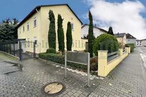 *** Zeitlose Eleganz in Lampertheim: Zweifamilienhaus mit großzügigem Grundstück *** – Lampertheim, Bergstraße (Kreis), 68623 Bergstraße (Kreis) – Vorschaubild 2