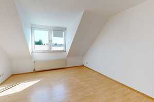 Helle 3 Zimmer mit G-WC und großem Keller – Mönchengladbach – Vorschaubild 2