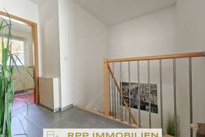 Moderne Doppelhaushälfte mit Salzwasserpool & West-Garten – exklusives Wohnen bei Unterschleißheim – Die vollständige Adresse der Immobilie erhältst du vom Anbieter., 85716 Unterschleißheim – Vorschaubild 25