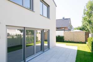 Neubauvilla in Heddesheim · Architektur, Ausstattung und Raumgefühl auf höchstem Niveau – Die vollständige Adresse der Immobilie erhältst du vom Anbieter., 68542 Heddesheim – Vorschaubild 5