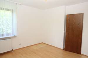Entspannen auf Riesenbalkon: 4-Zimmer-Wohnung in Kassel-Kirchditmold. Provisionsfrei - ohne Makler – Die vollständige Adresse der Immobilie erhältst du vom Anbieter., 34130 Kirchditmold, Kassel – Vorschaubild 26