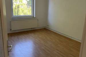 Gepflegte 2-Zimmer-Wohnung mit Einbauküche in Hannover Oberricklingen – Haster Weg 1, 30459 Oberricklingen, Hannover – Vorschaubild 1