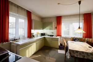 Großzügiges Familienhaus mit Gartenfreiheit und Raum für Visionen – Die vollständige Adresse der Immobilie erhältst du vom Anbieter., 91710 Gunzenhausen – Vorschaubild 12