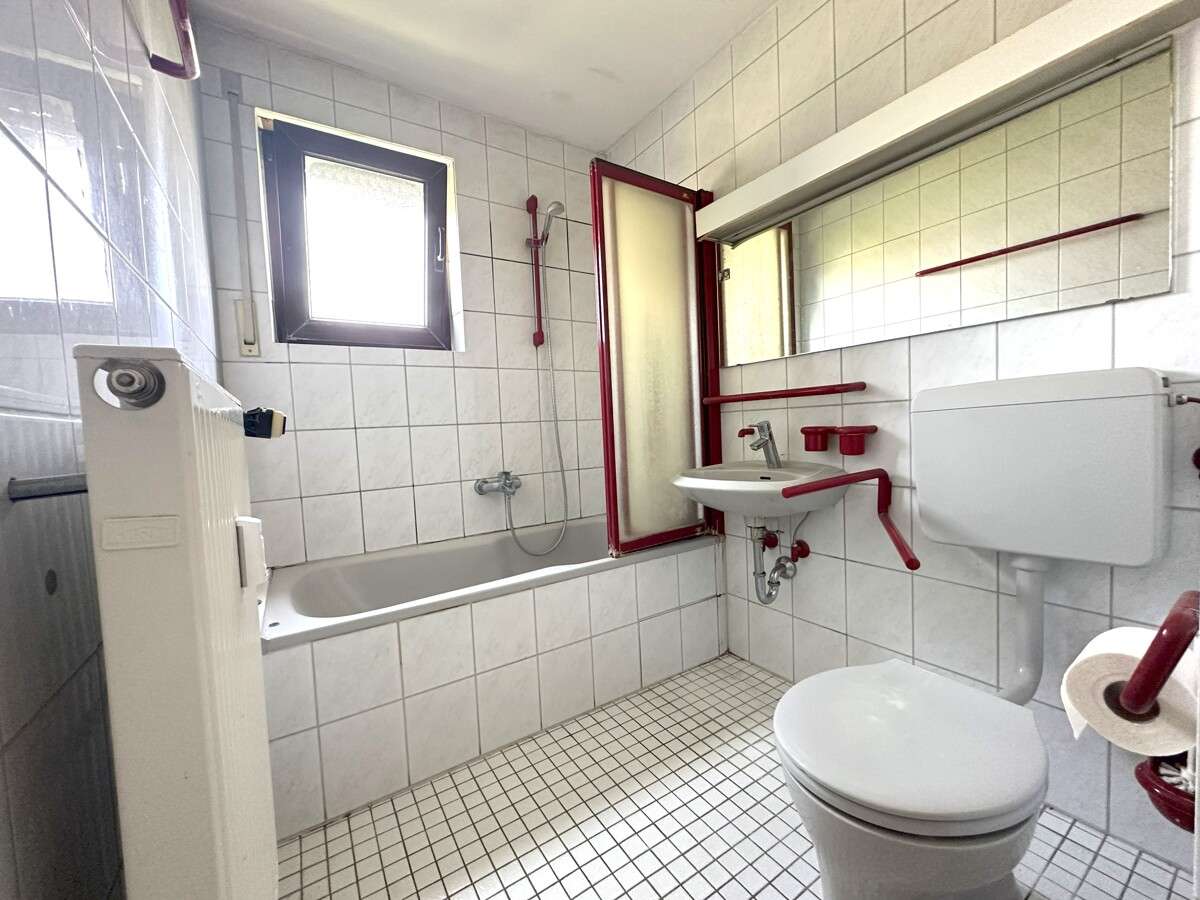 Immobilie in Wörth am Rhein - Helle 3-Zimmer Eigentumswohnung mit Balkon und Stellplatz in attraktiver Lage von Maximiliansau - Bild 1