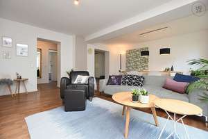 Wunderschöne, stilvoll möblierte Wohnung mit Balkon in top Lage in Stuttgart Mitte – 70182 Oberer Schlossgarten, Stuttgart – Vorschaubild 1