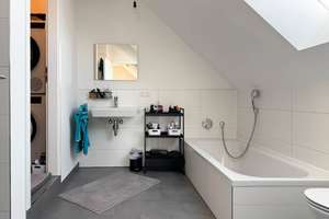 Im Zentrum von Neu-Ulm/Pfuhl neuwertige exklusive 2-Zi.-Maisonette mit Aufzug, EBK, 2 Balkone + TG – Die vollständige Adresse der Immobilie erhältst du vom Anbieter., 89233 Neu-Ulm – Vorschaubild 15