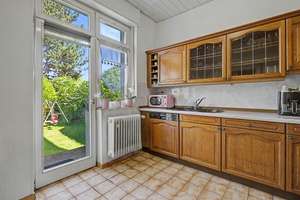 Charmante Stadtvilla mit großem Grundstück und vielseitigen Nutzungsmöglichkeiten – Die vollständige Adresse der Immobilie erhältst du vom Anbieter., 76199 Rüppurr, Karlsruhe – Vorschaubild 14