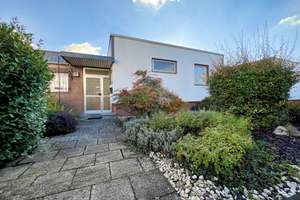 Property thumbnail 36