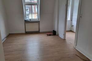 Günstige , helle 1 Zi. Wohnung!!!