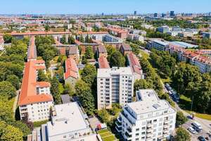Über den Dächern des Münchner Südostens – 4 Zimmer mit Südbalkon und eigener Garage – 81549 Obergiesing, München – Vorschaubild 14