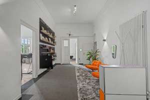 Außergewöhnliche Altbauwohnung mit mehr als 280 m² in der Karlsruher Weststadt – Die vollständige Adresse der Immobilie erhältst du vom Anbieter., 76133 Weststadt, Karlsruhe – Vorschaubild 7