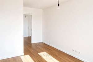 Luxuriöse Penthousewohnung mit Aufzug direkt in die Wohnung und Terrasse mit traumhaftem Parkblick – 60486 Gallus, Frankfurt am Main – Vorschaubild 14