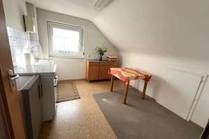 GENERATIONENHAUS! Freist. 3-Fam.-Haus! Sofort beziehbar! 2 Garagen! 2 Stellplätze! Beste Lage! – Die vollständige Adresse der Immobilie erhältst du vom Anbieter., 73257 Köngen – Vorschaubild 25