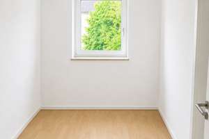 Moderne 4-Zimmer-Wohnung mit ca. 100 m² in begehrter Lage von Essen-Bredeney – Alfredstraße 263, 45133 Rüttenscheid, Essen – Vorschaubild 3
