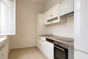 Bezugsfreie 1-Zimmer Wohnung im gepflegten Seitenflügel I Balkon I Küche – Herweghstraße 15, 12487 Johannisthal, Berlin – Vorschaubild 2