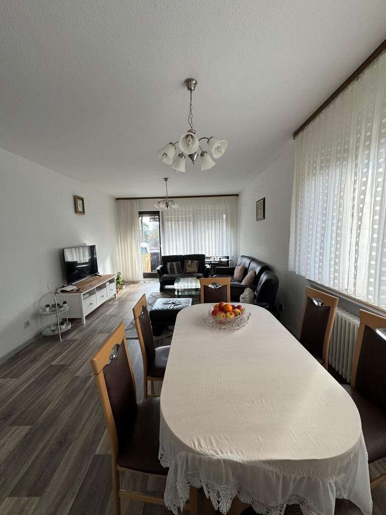 Immobilie in Bielefeld - Großzügige Wohnung auf 2 Ebenen in Bielefeld-Sennestadt - Bild 1