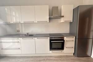 Attraktive 2-Zimmerwohnung mit Küche, Balkon und Stellplatz in zentrumsnaher Lage! – Friedrich-Engels-Straße 6, 99086 Johannesvorstadt, Erfurt – Vorschaubild 2