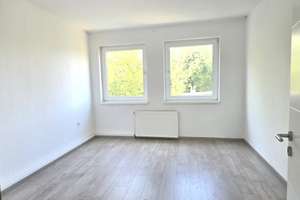 2-Zimmerwohnung+ Küche + helles Bad