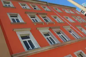 ***Klein und schick, wohnen auf dem Schloßberg-mit Balkon!!*** – Leipziger Straße 103, 9113 Chemnitz – Vorschaubild 1