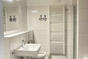 Lichtdurchflutete 3-Zimmer-Wohnung mit Terrasse im Erdgeschoss – Dresden, An der Elbaue (01139) – An der Elbaue 8, 1139 Mickten, Dresden – Vorschaubild 7