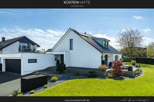 Modernes Wohndesign: Erstklassiges Traumhaus in begehrter Scharbeutzer Lage – Ostholstein (Kreis) – Vorschaubild 1