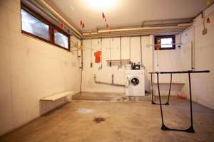 Großes und gepflegtes Haus mit drei Wohneinheiten - ideal für Familie, Generationen oder Vermietung – Die vollständige Adresse der Immobilie erhältst du vom Anbieter., 71334 Waiblingen – Vorschaubild 60