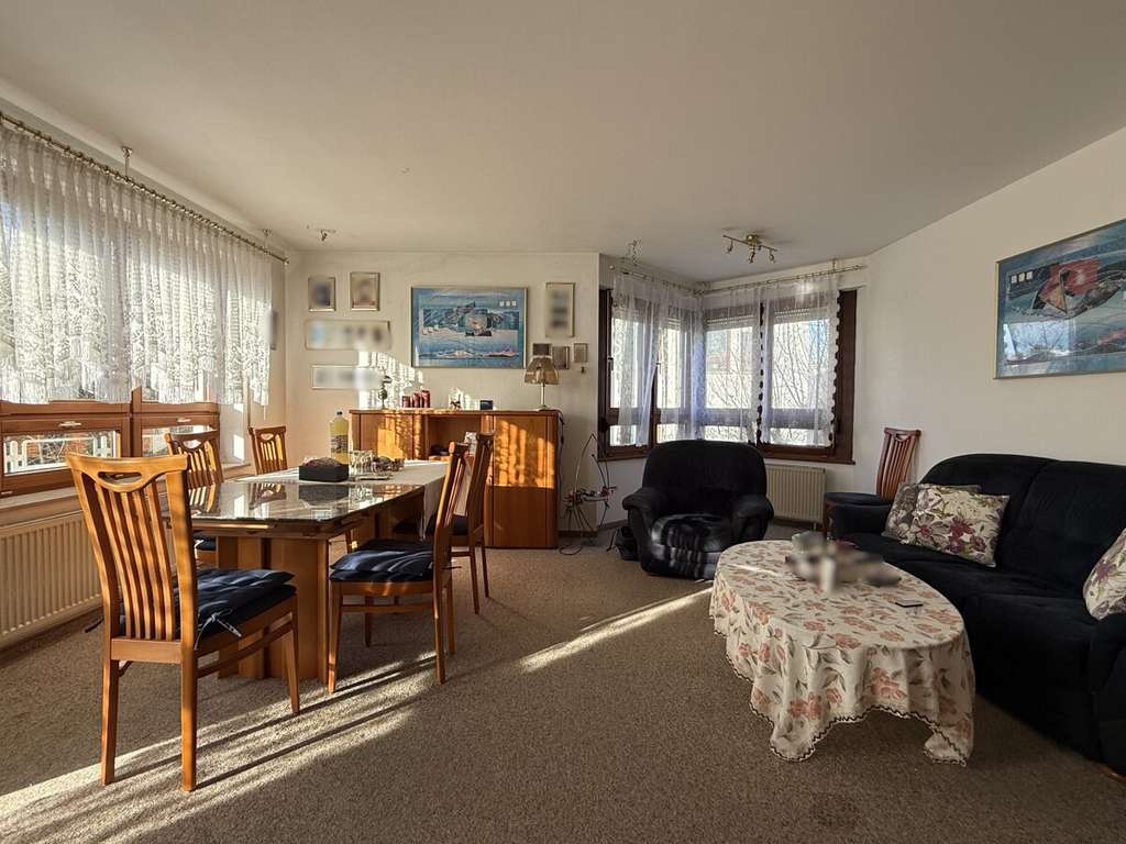 Immobilie in Schwäbisch Hall - ATTRAKTIVE 3,5-ZIMMER-ETAGENWOHNUNG - IM RUHIGEN HESSENTAL - Bild 1