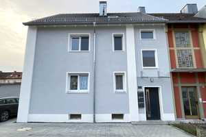 Investieren Sie in Ihre Zukunft:
Saniertes 3-Familienhaus mit 
Keller, Garage, Stellplatz und Gart – Weißenburg-Gunzenhausen (Kreis) – Vorschaubild 2