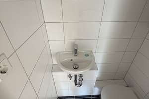 wunderschöne 4 Zimmer Wohnung mit großer Loggia. – Insterburger Str. 7, 24149 Neumühlen-Dietrichsdorf, Kiel – Vorschaubild 9