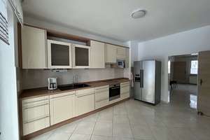 Property thumbnail 36