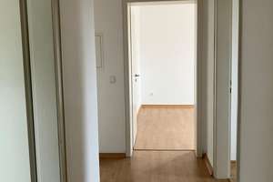 Schöne helle 3 Zimmer Wohnung in ruhiger Wohnlage – 40549 Heerdt, Düsseldorf – Vorschaubild 8