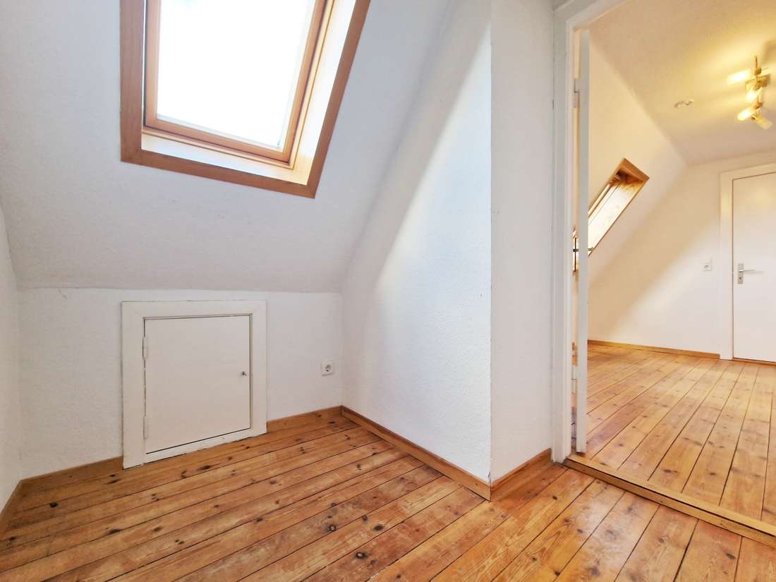 Immobilie in Wasbek - gepflegtes und modernisiertes Wohnhaus mit Garagen und einem schönem Grundstück - Bild 0