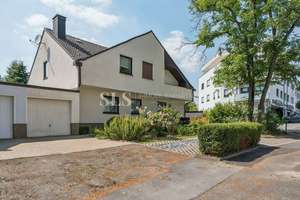 Großzügiges Wohnen mit traumhaftem Garten und Einliegerwohnung in Dortmund-Kirchhörde