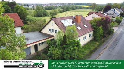 Großzügiges Wohnhaus in familiärer Nachbarschaft in Waldsassen
