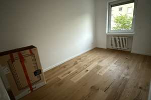 Zuhause mit drei Zimmern und Balkon in der Karlsruher Oststadt kern saniert – Berckmülerstraße 1 d, 76131 Oststadt, Karlsruhe – Vorschaubild 6