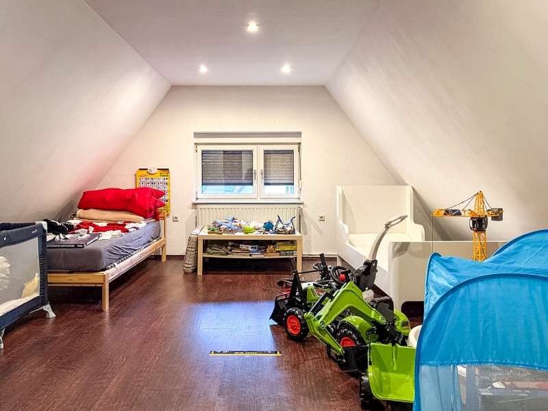 Immobilie in Großenhain - Haus mit pflegeleichtem Grundstück gesucht? Hier! - Bild 0