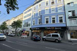 Toplage Pempelfort :freundliche 4-Zimmer-Wohnung mit Einbauküche und Balkon in Düsseldorf