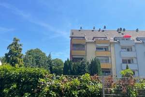 Charmante Dachgeschosswohnung mit Dachterrasse – Die vollständige Adresse der Immobilie erhältst du vom Anbieter., 51105 Humboldt/Gremberg, Köln – Vorschaubild 2